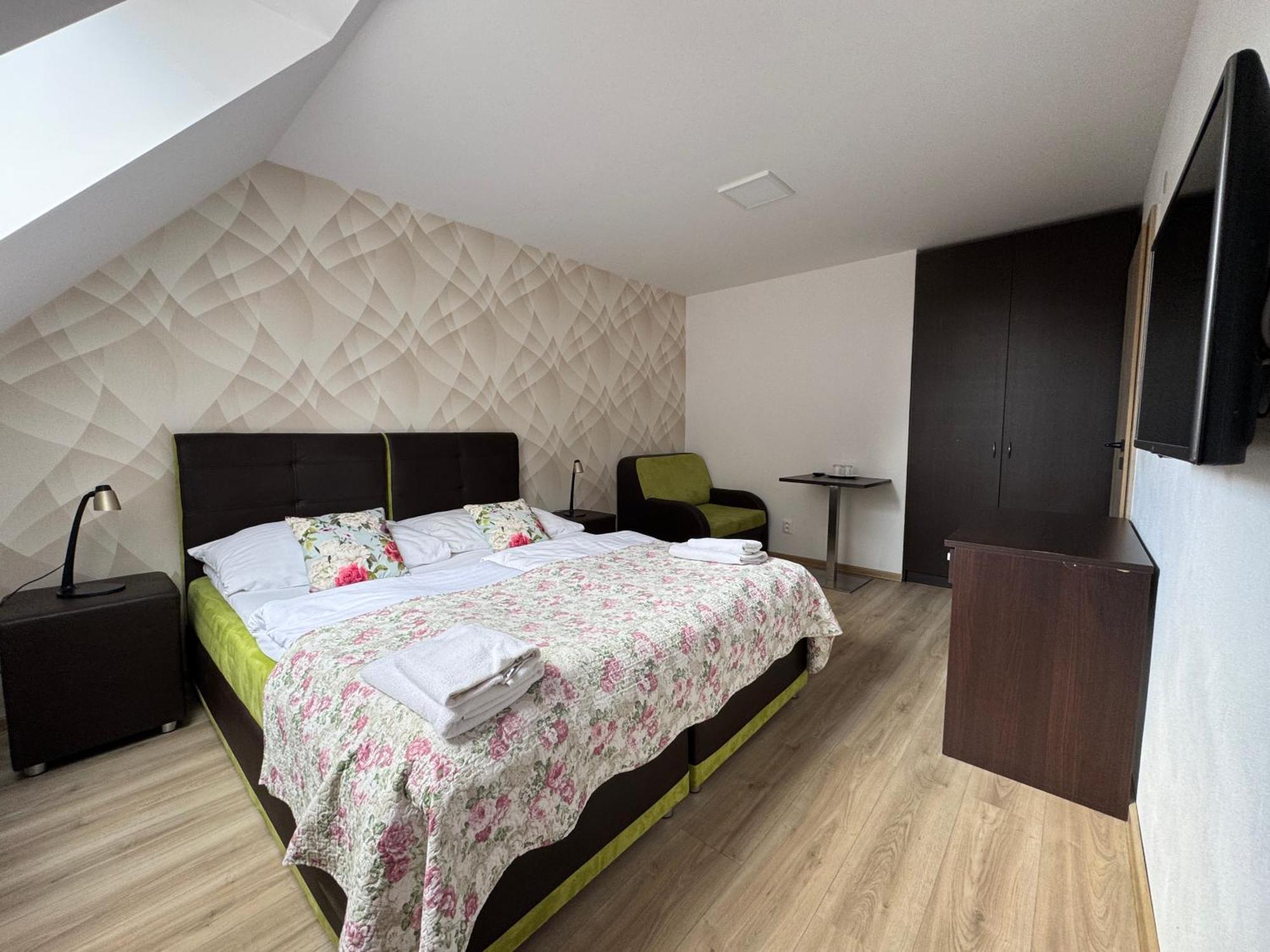 Penzion Panda 2 Turčianske Teplice Exteriér fotografie